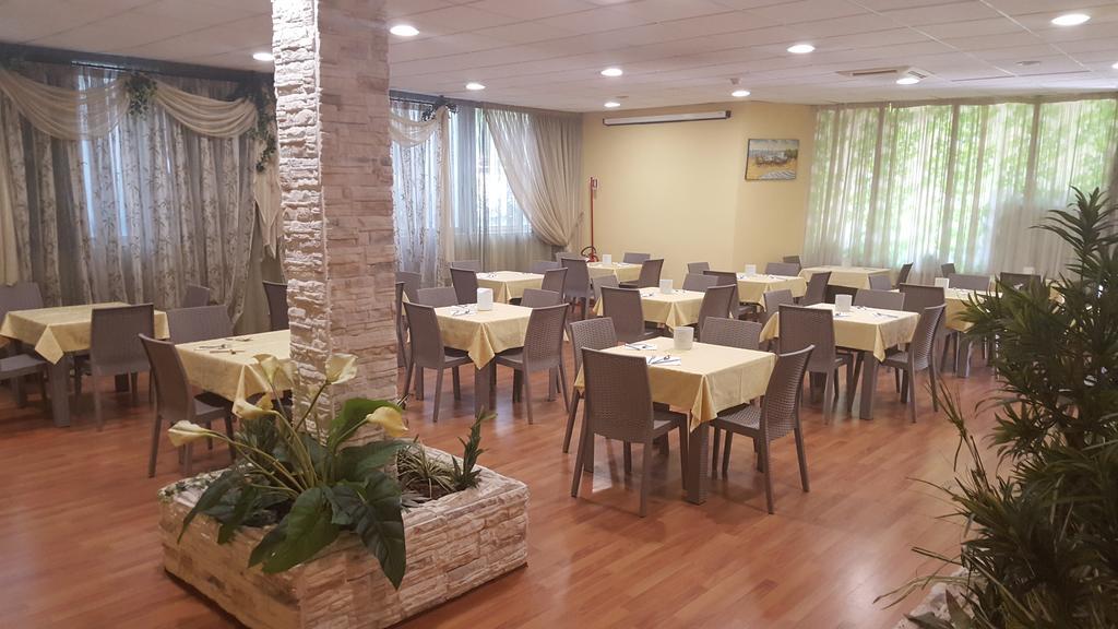 Hotel Corallo Francavilla al Mare Kültér fotó